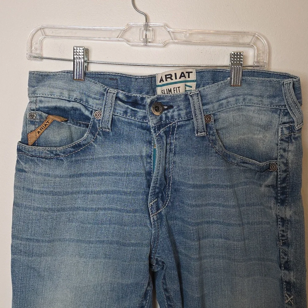 Ariat Light Blue Jeans M7 slim Fit Straight Leg 32x32 - Picture 2 of 7